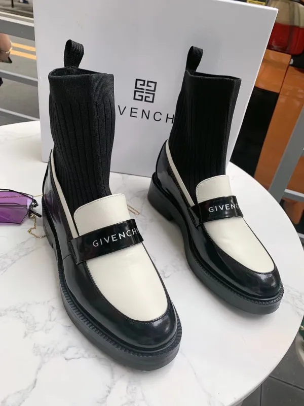 ジバンシー靴コピー 2020新品注目度NO.1 GIVENCHY レディース ブーツ