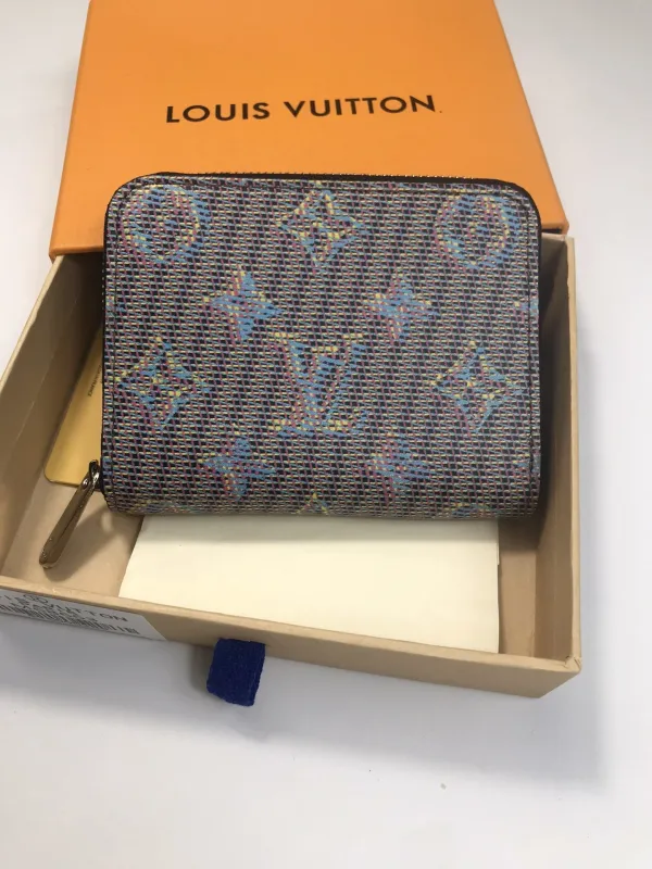 ルイヴィトン財布コピー 2020新品注目度NO.1 Louis Vuitton 男女兼用 財布
