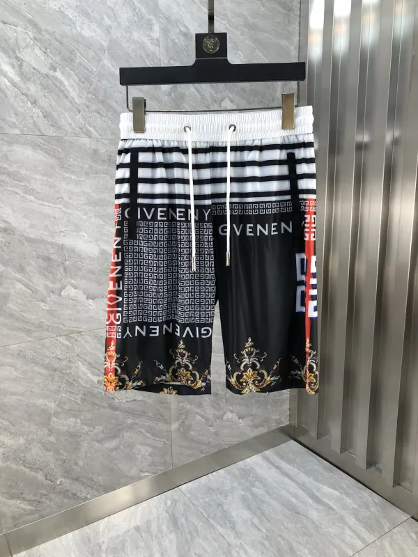 ジバンシーズボンコピー 定番人気2021新品 GIVENCHY メンズ ショートパンツ