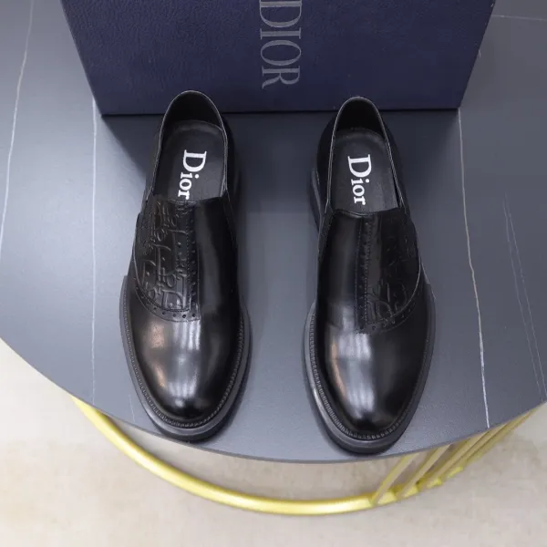 ディオール靴コピー 定番人気2022新品 Dior メンズ 革靴